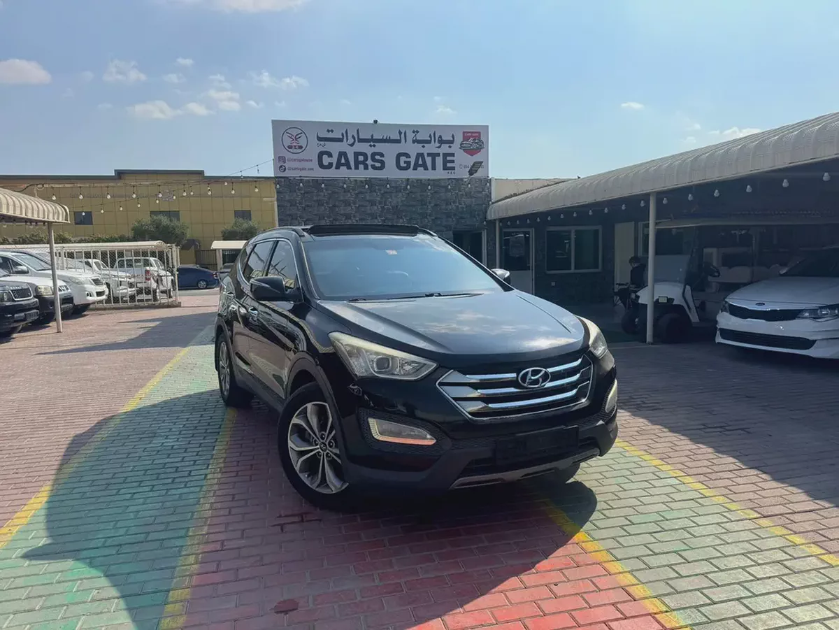 Hyundai Santa Fe Limited 2014 - GCC Specs - Excellent Condition