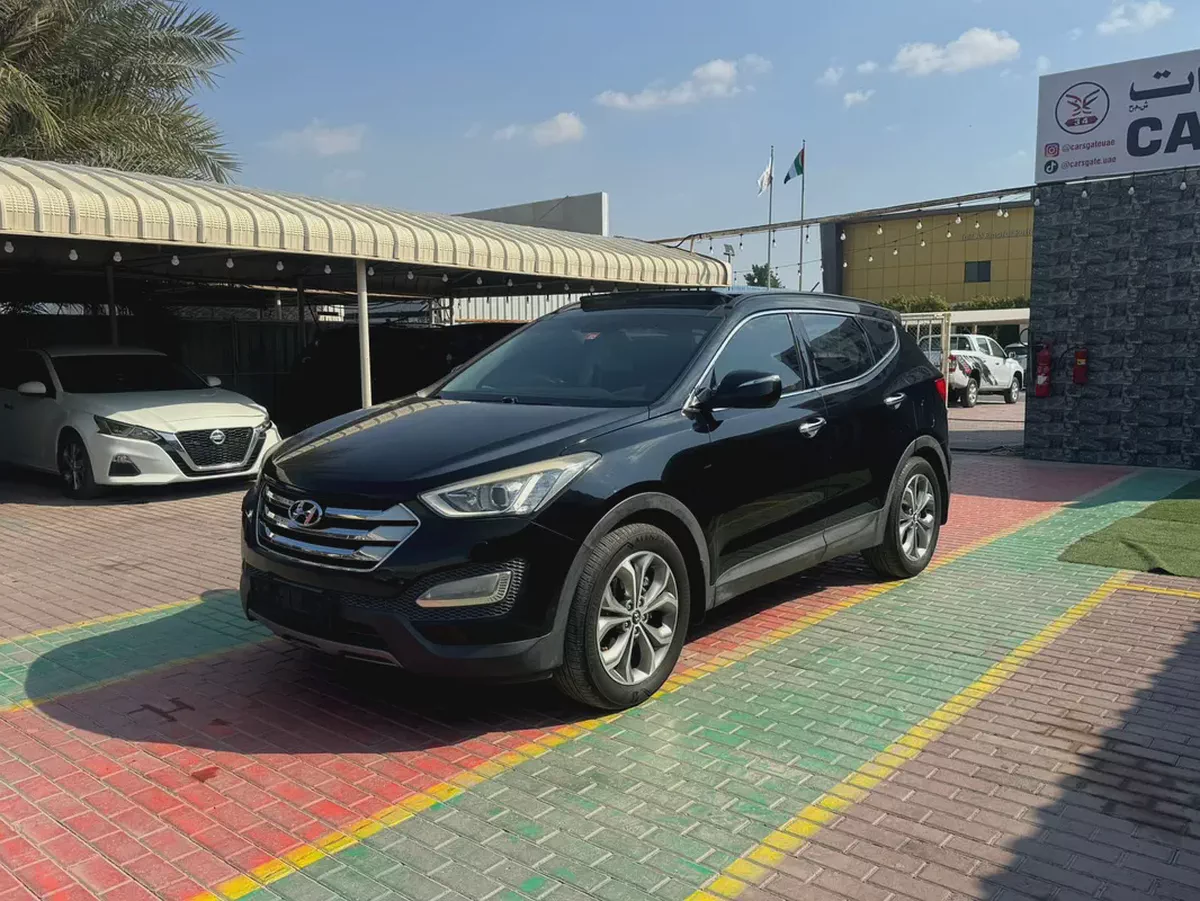 Hyundai Santa Fe Limited 2014 - GCC Specs - Excellent Condition-1-1