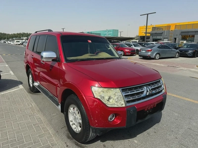 Mitsubshi pajero 2009 red color GCC calen car-10