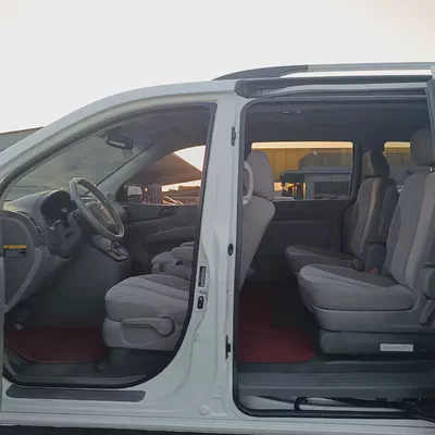 Kia Sedona 2012 | American Specs | Spacious Family Minivan-9