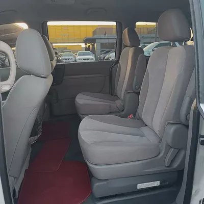Kia Sedona 2012 | American Specs | Spacious Family Minivan-6