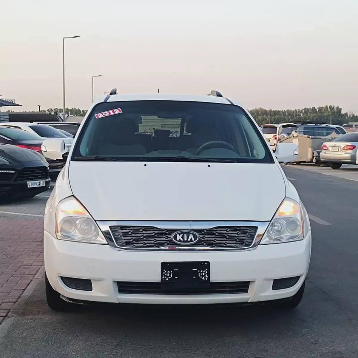 Kia Sedona 2012 | American Specs | Spacious Family Minivan-2-2