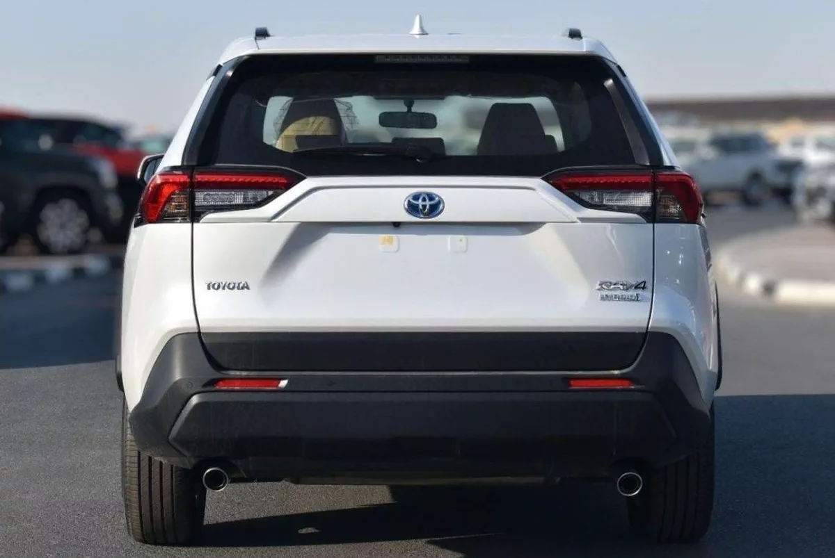 Toyota RAV4 LE HEV RAV4 2.5L HYBRED-3-0