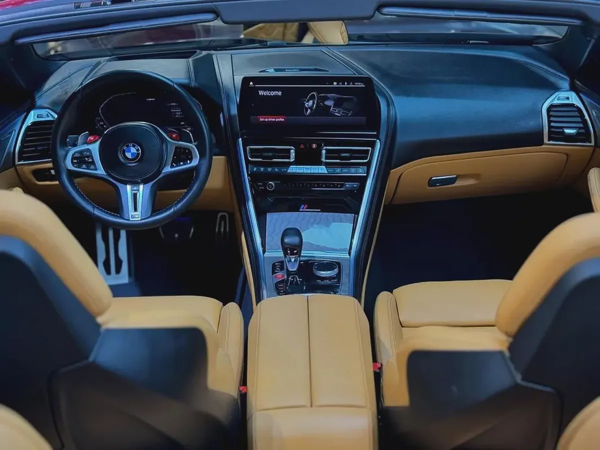 BMW M8 Competition Convertible 2023-7-7