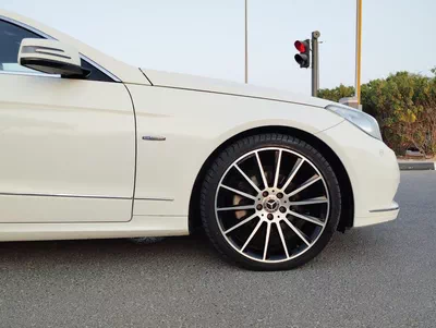 Mercedes Benz E250 STANDARD-9