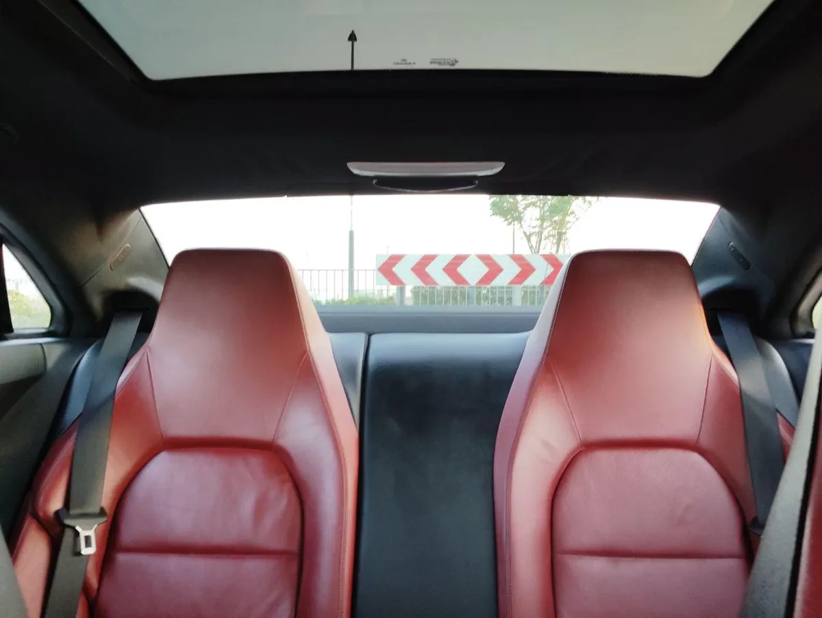 Mercedes Benz E250 STANDARD-13-0