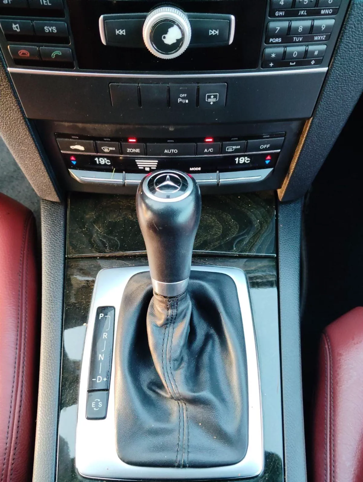Mercedes Benz E250 STANDARD-15-0