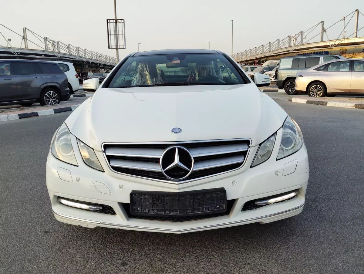 Mercedes Benz E250 STANDARD-1-0