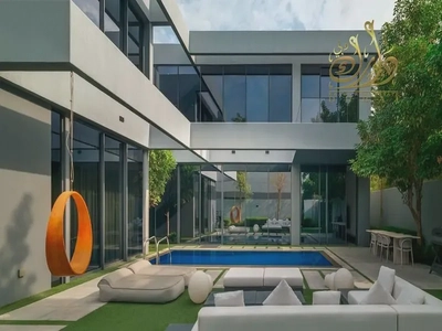 OWN YOUR VILLA ONLY WITH 5% ON BOOKING \ HIGH CAPITAL APPRECIATION \ PRIME LOCATION-0