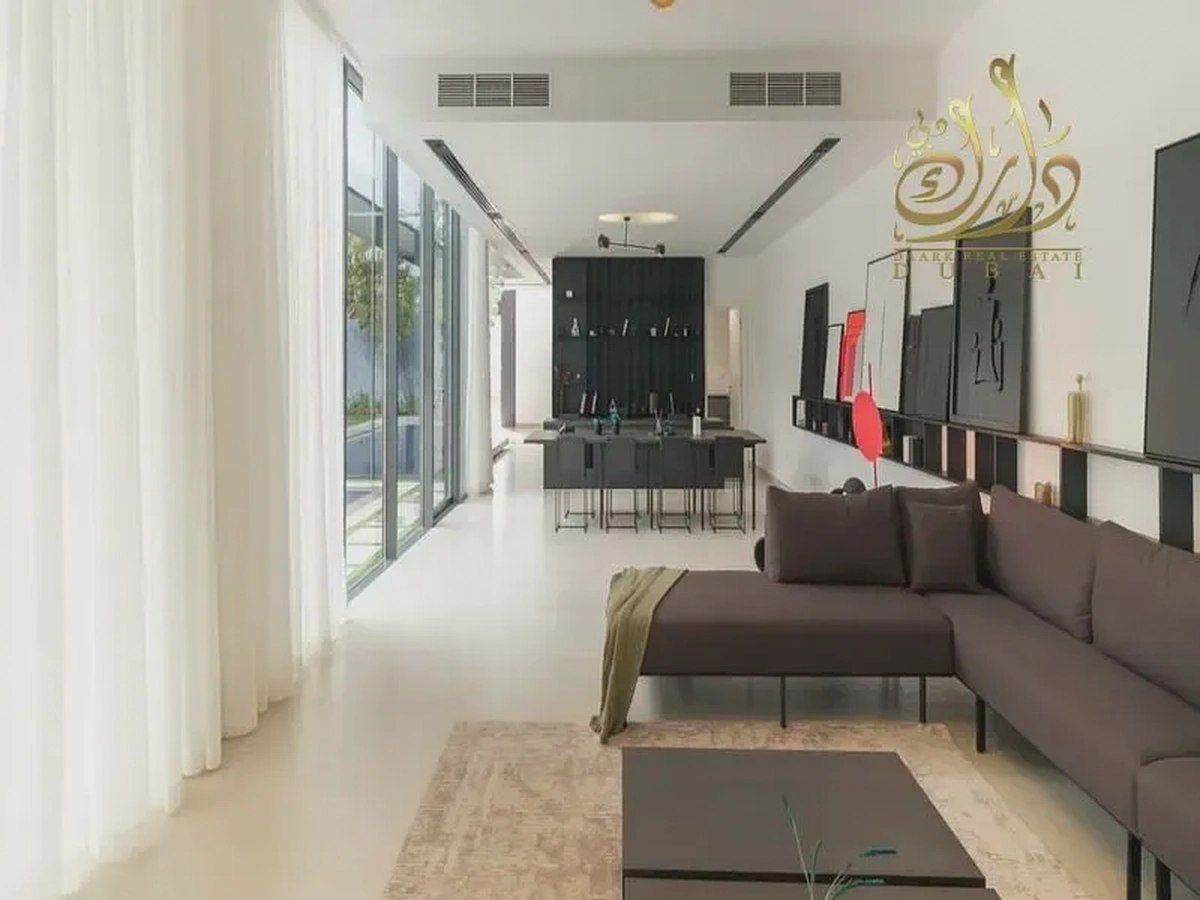 OWN YOUR VILLA ONLY WITH 5% ON BOOKING \ HIGH CAPITAL APPRECIATION \ PRIME LOCATION