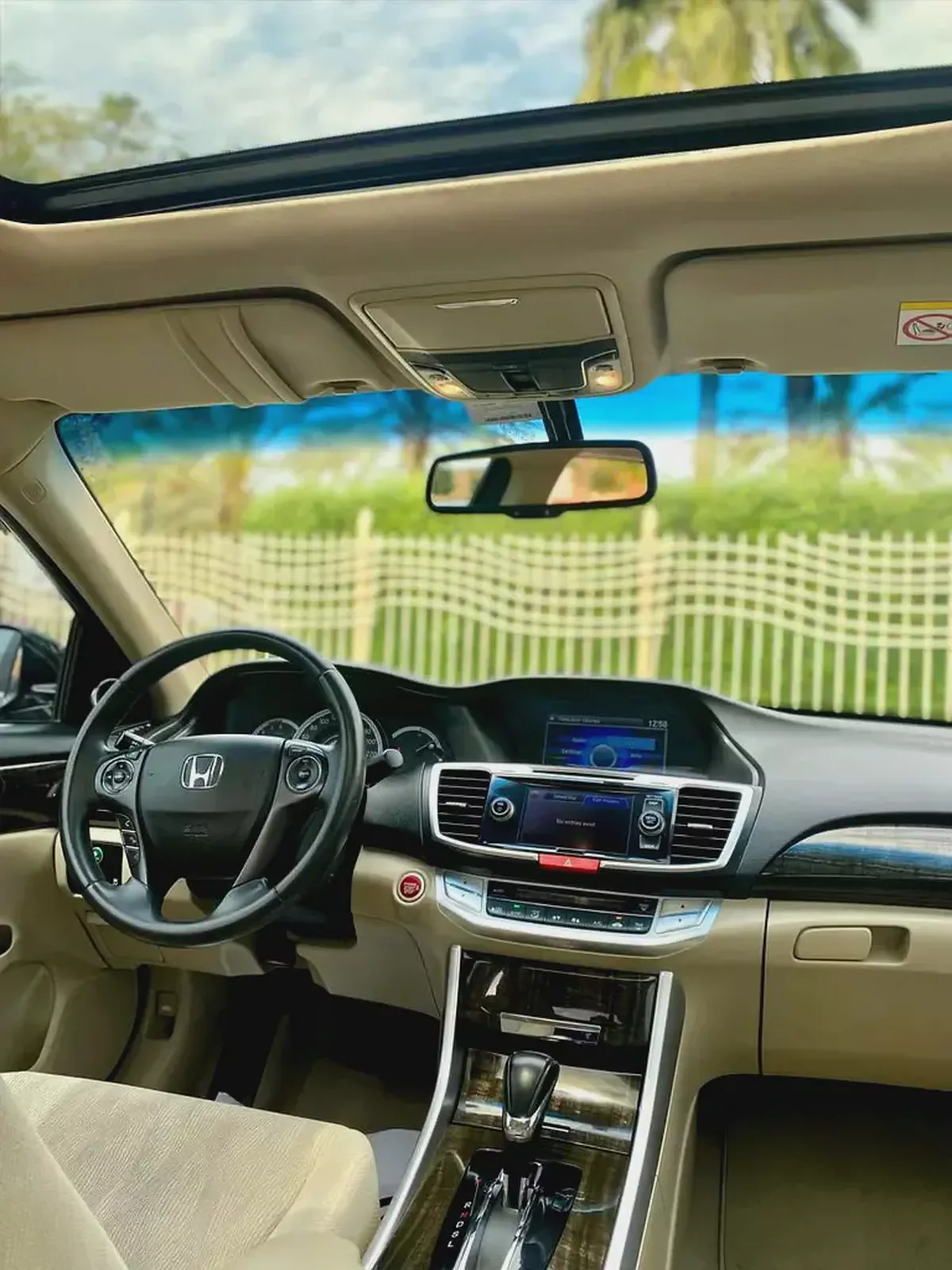 2015 HONDA ACCORD 2.4L FULL OPTION || GCC || ORIGINAL PAINT || FULL AGENCY SERVICE-13-13