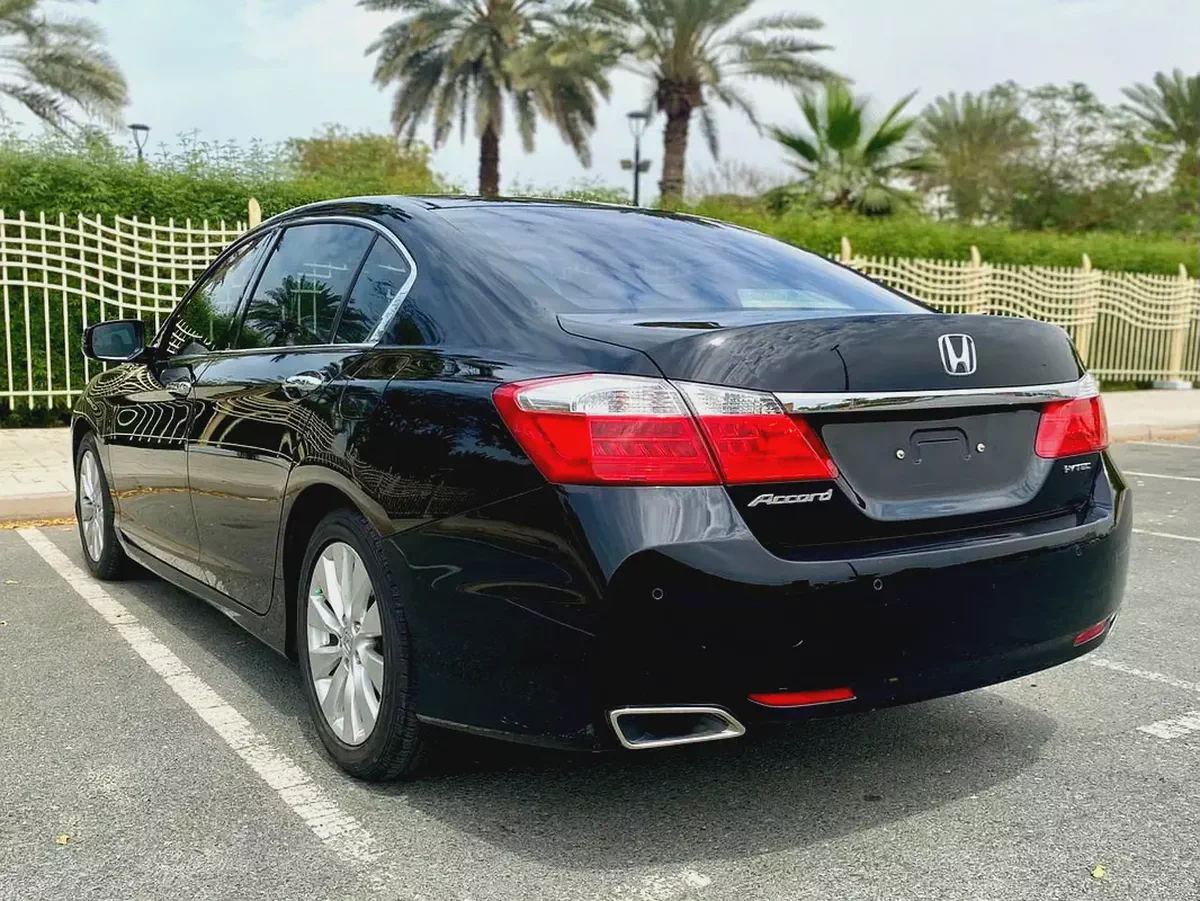 2015 HONDA ACCORD 2.4L FULL OPTION || GCC || ORIGINAL PAINT || FULL AGENCY SERVICE-6-6