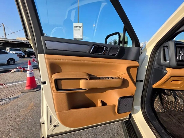 BYD Leopard 5 Ultra