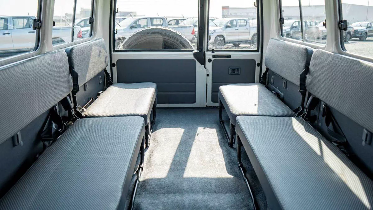 Toyota Land Cruiser 70 LC 78 HARDTOP 2.8L MT LC 78-15-0