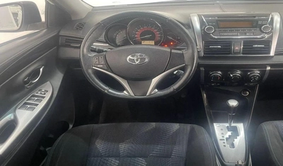 Toyota Yaris SPORT 1.5L-4 CYL - EXCELLENT CONDITION-10