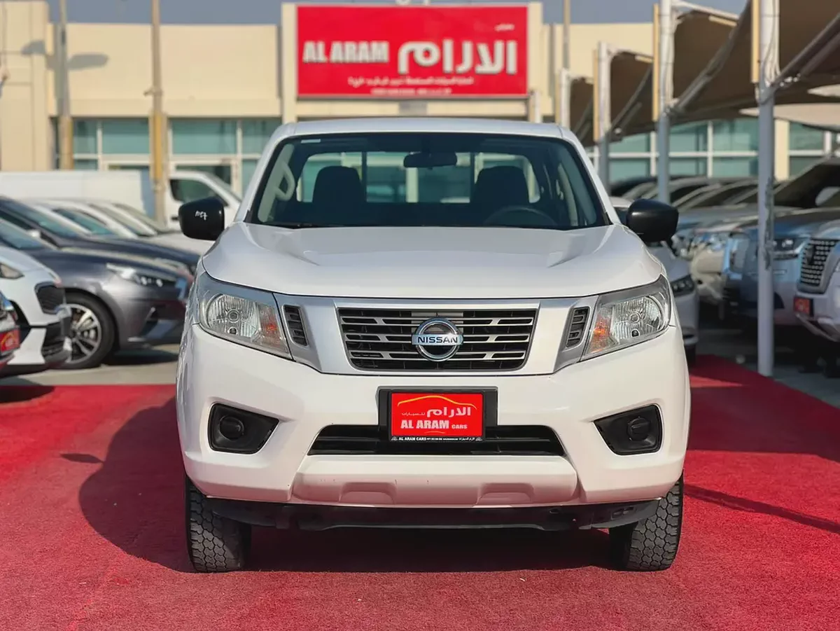 2022 Nissan Navara | Manual | 4X2 | GCC | Accident free | Ref#1087-1-1