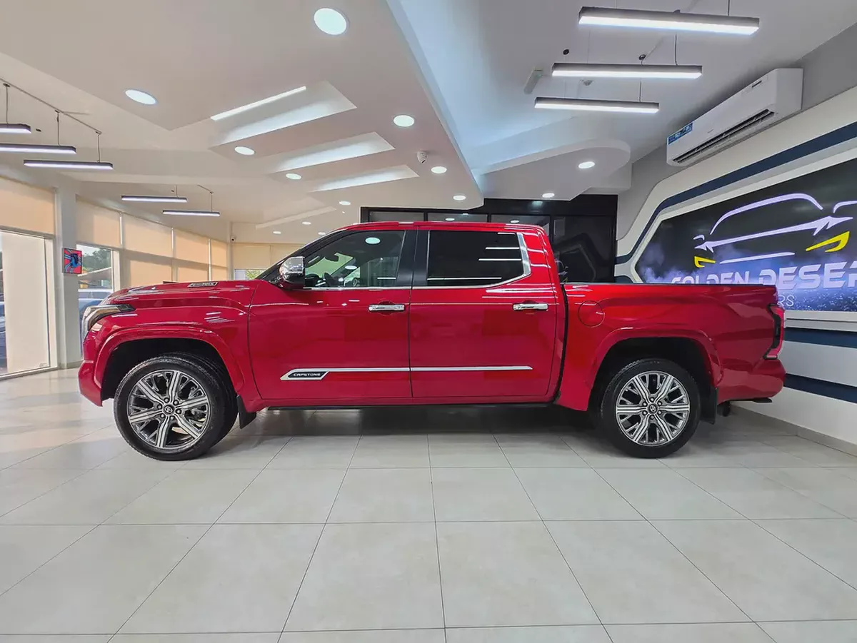 2025 Toyota Tundra Capstone hybrid-3-3