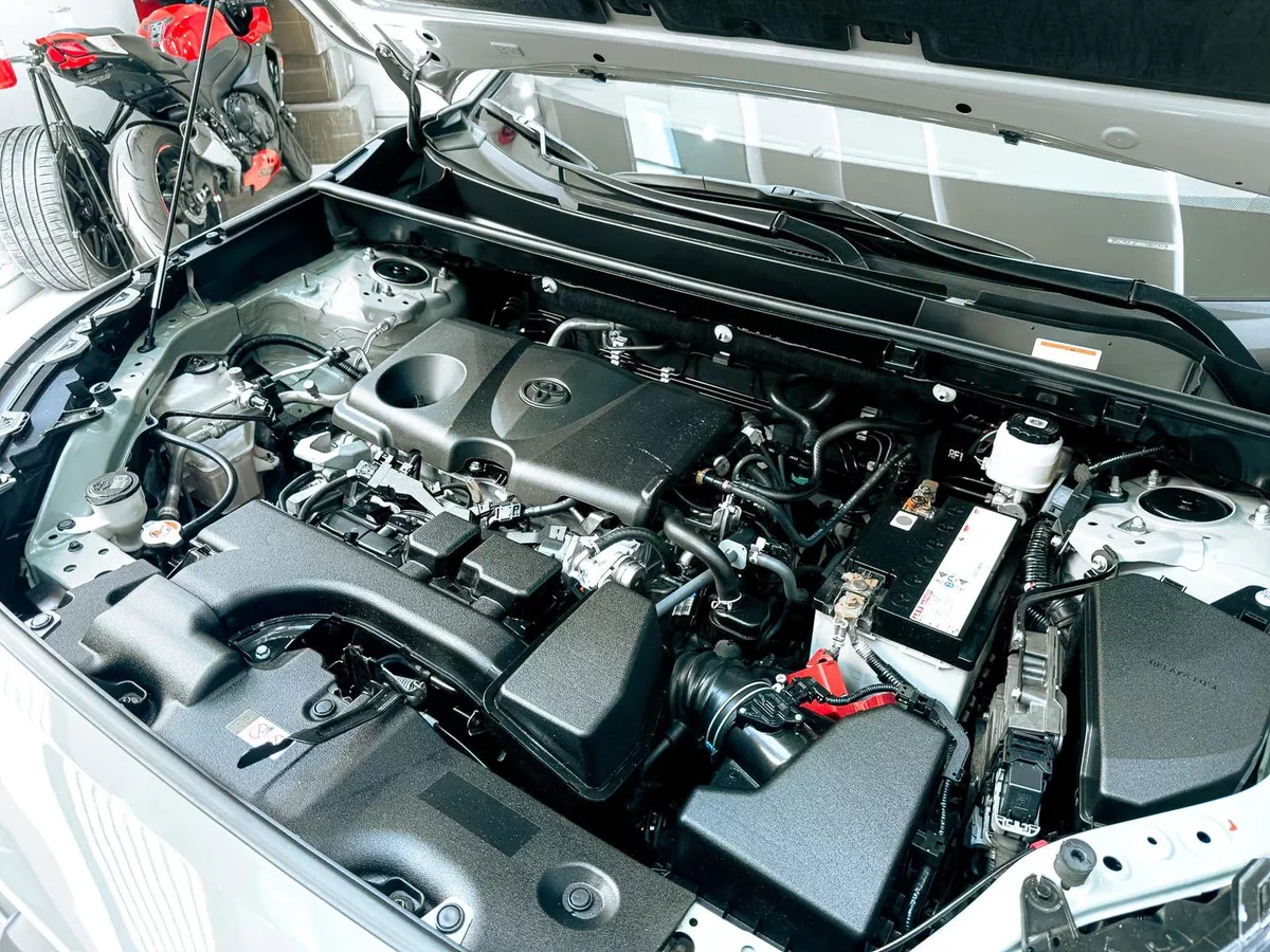 2025 Toyota Rav 4 Adventure 2.5L V4 // EMI Starts from 2,400 AED-5-5