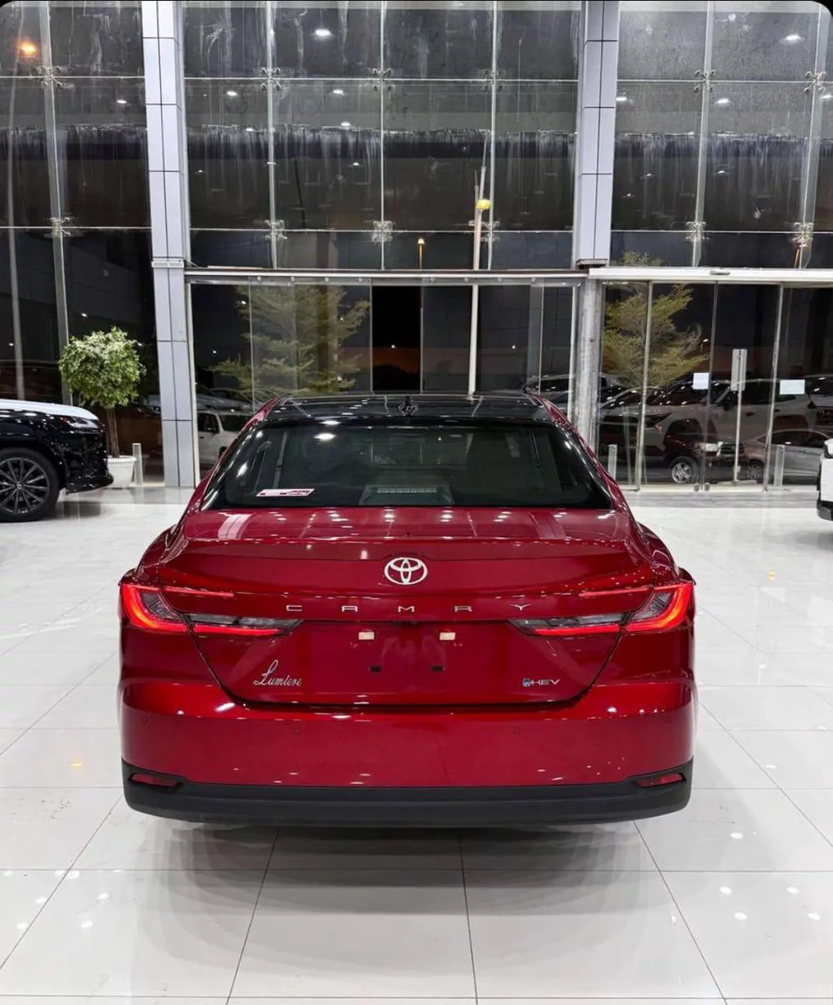 2026 TOYOTA CAMRY LUMIERE RED HEV 2.5L HYBRID-6-6