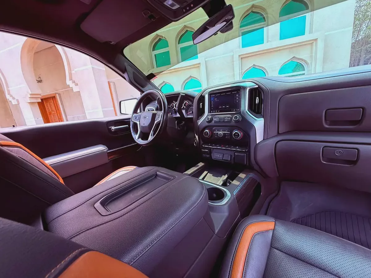 Chevrolet Silverado 2021 LT - GCC Specs - Excellent Condition-6-6