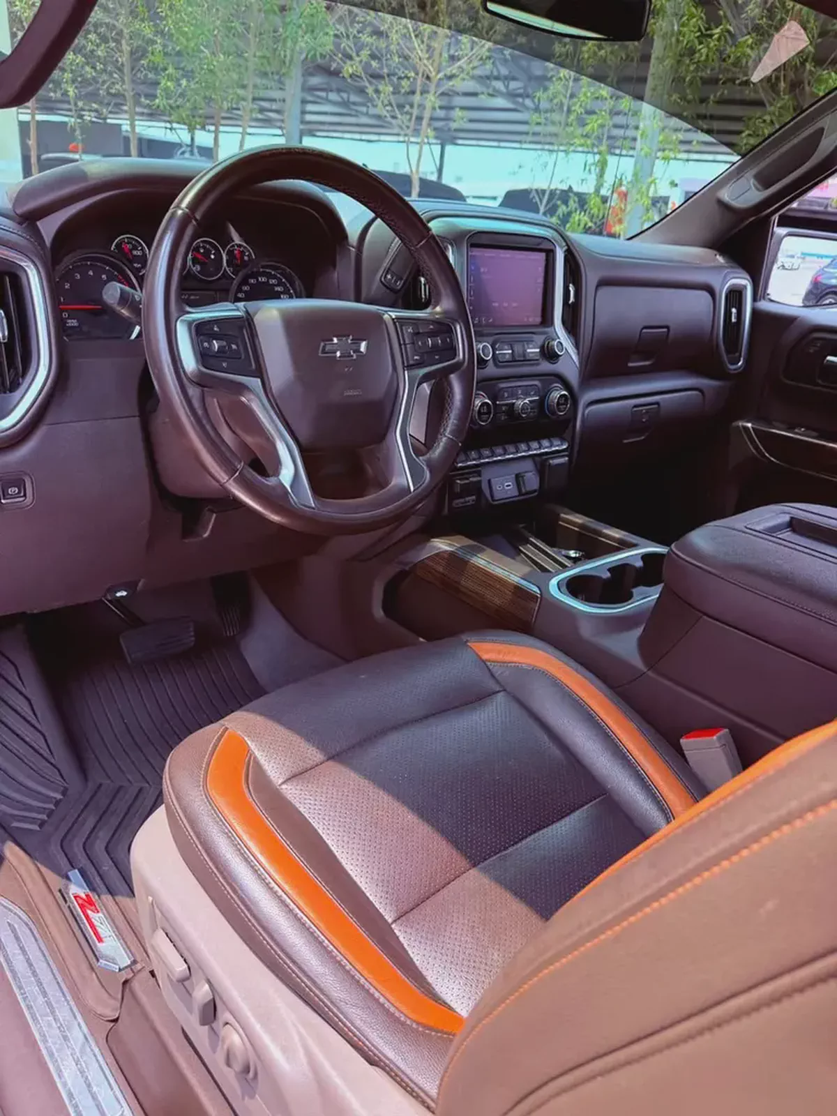 Chevrolet Silverado 2021 LT - GCC Specs - Excellent Condition-8-8