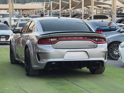 DODGE CHARGER R/T HEMI 5.72018 FULL OPTION GCC-4
