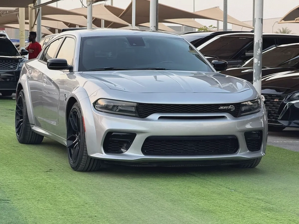 DODGE CHARGER R/T HEMI 5.72018 FULL OPTION GCC