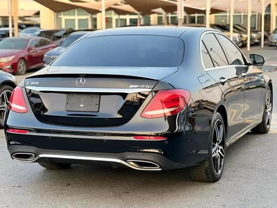 Mercedes benz E300 Model 2019-3