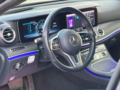 Mercedes benz E300 Model 2019-9