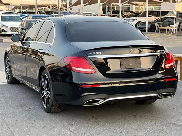 Mercedes benz E300 Model 2019