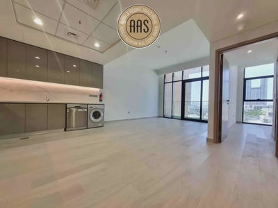 Corner Unit • Spacious Layout • Next to Park • Chiller Free • For 145k-1