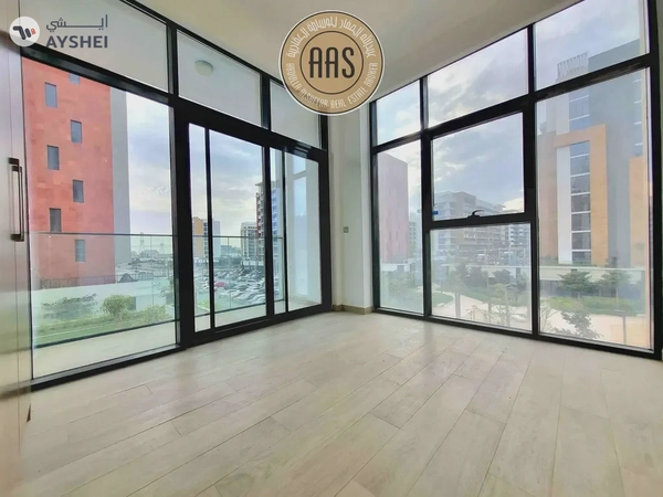 Corner Unit • Spacious Layout • Next to Park • Chiller Free • For 145k
