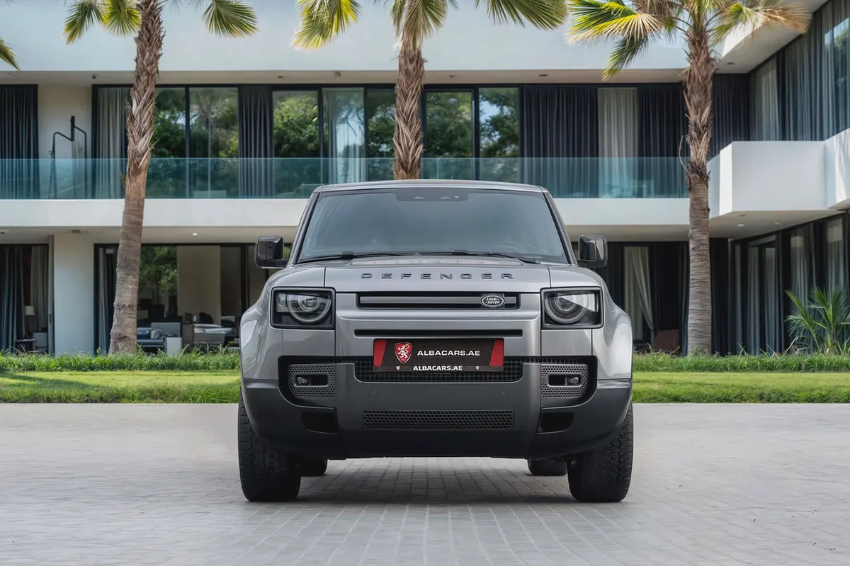 4,857 P.M | Defender SE | 0% Downpayment | Amazing Condition!-3-3