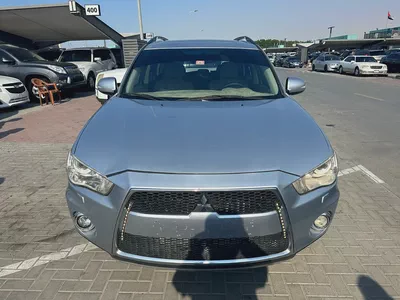 Mitsubshi outlander 2013 fullopshin silver color GCC-11