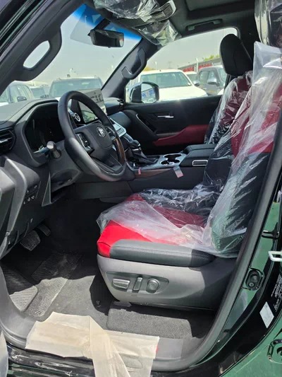 Toyota Land Cruiser LC300 GXR Limited 4.0L 2026-4