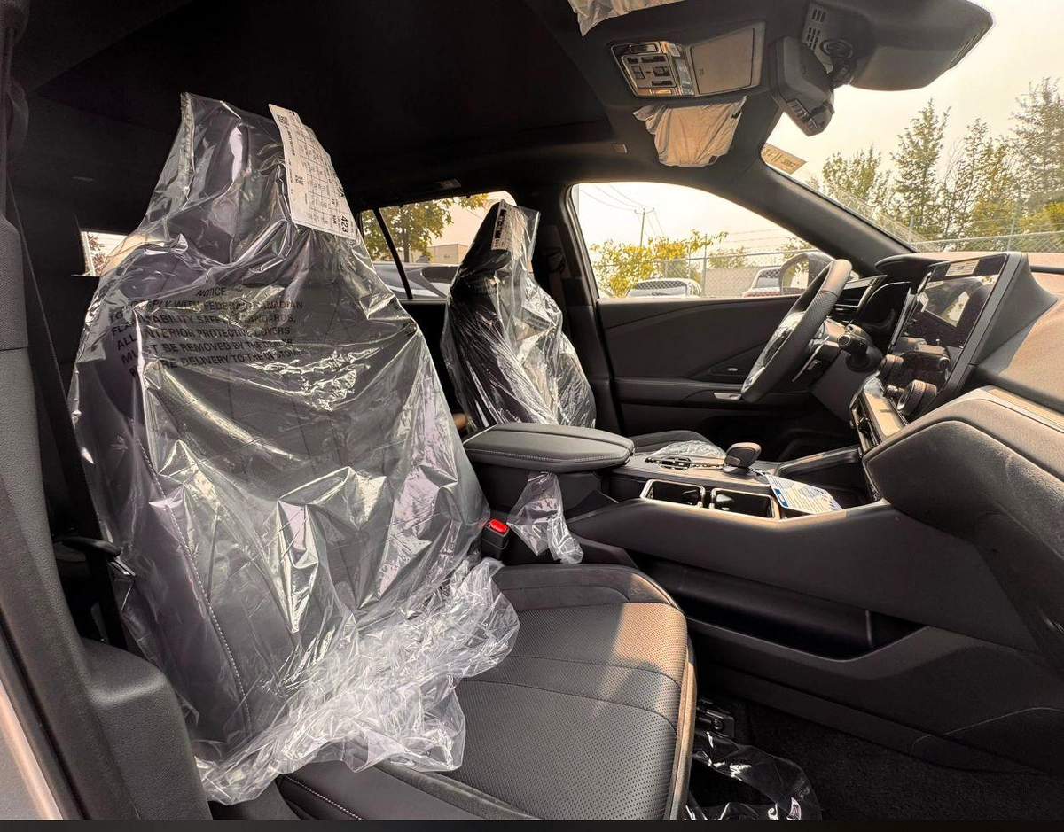 New 2026 Lexus TX 500h-4-4