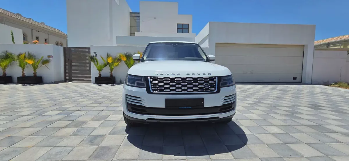2019-Range Rover Vouge Supercharge-Excellent Condition-Full Service History-Bank Finance Available-2-2