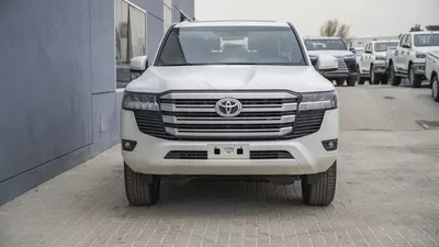 Toyota LC300 3.5L GXR TT Standard GCC 2026 Brand New For Export-1