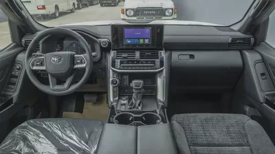 Toyota LC300 3.5L GXR TT Standard GCC 2026 Brand New For Export-7