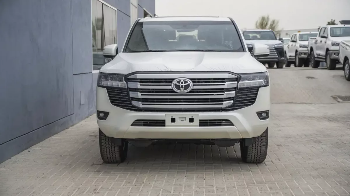Toyota LC300 3.5L GXR TT Standard GCC 2026 Brand New For Export-1-1