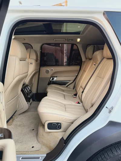 2015 Range Rover Vouge SE GCC Specs-10