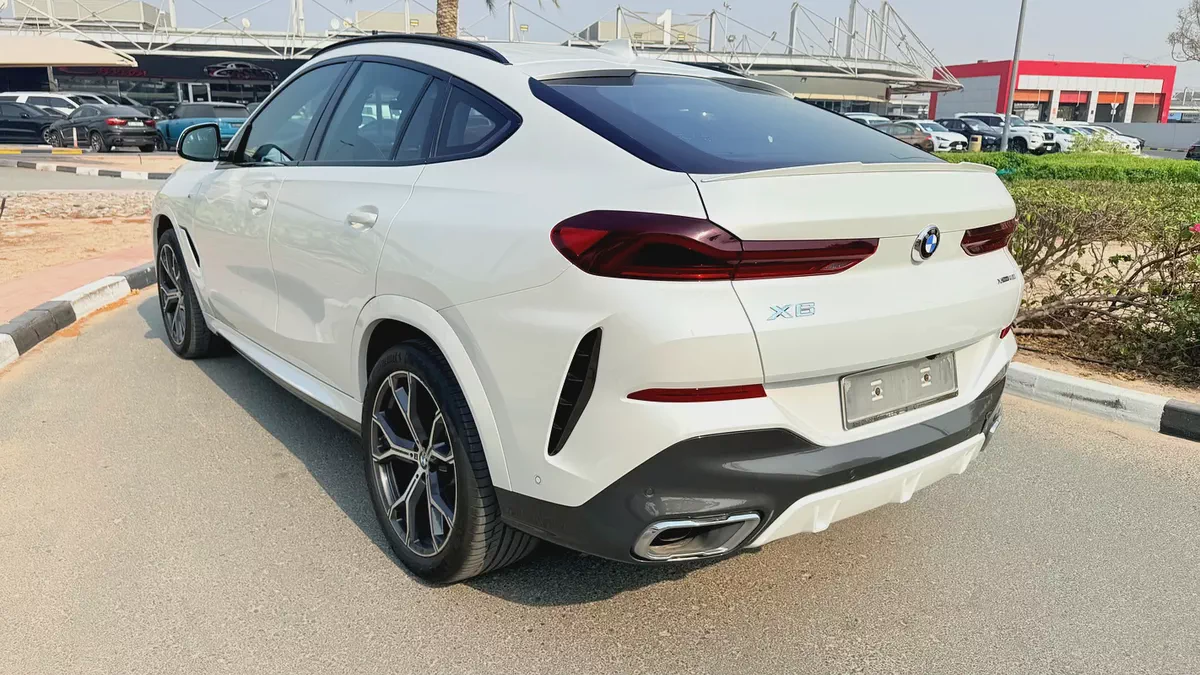 WARRANTY 1 YEAR / 20,000KMS | GCC | 3.0L M-SPORT | AED 2,833 PM-5-5