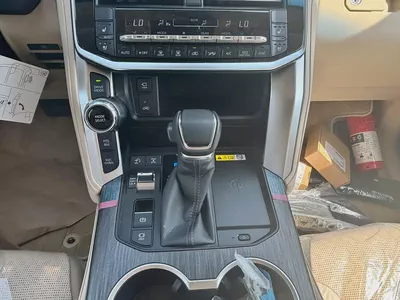 Brand New 2026 Toyota Land Cruiser VXR | GCC Specs | Zero Mileage-11
