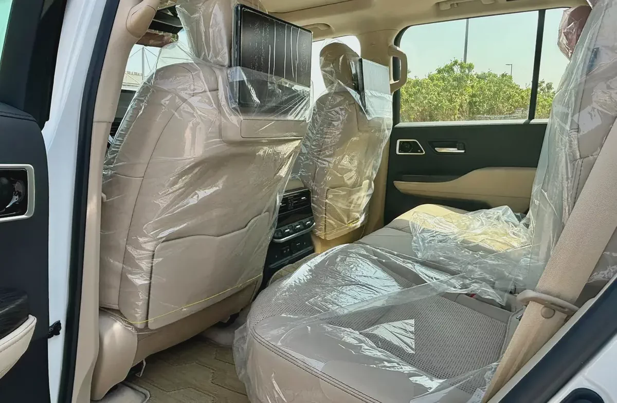 Brand New 2026 Toyota Land Cruiser VXR | GCC Specs | Zero Mileage-13-13