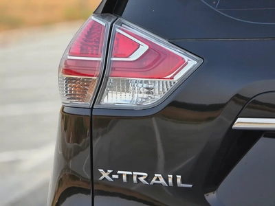 Nissan X-Trail 2017 SV | GCC Specs | Well Maintained-10