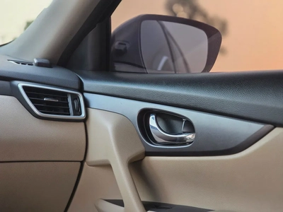 Nissan X-Trail 2017 SV | GCC Specs | Well Maintained-13