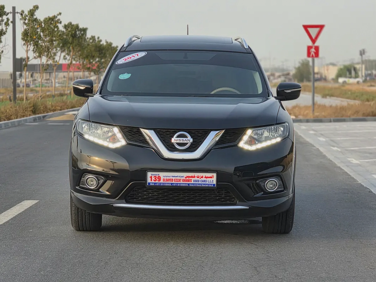 Nissan X-Trail 2017 SV | GCC Specs | Well Maintained-1-1