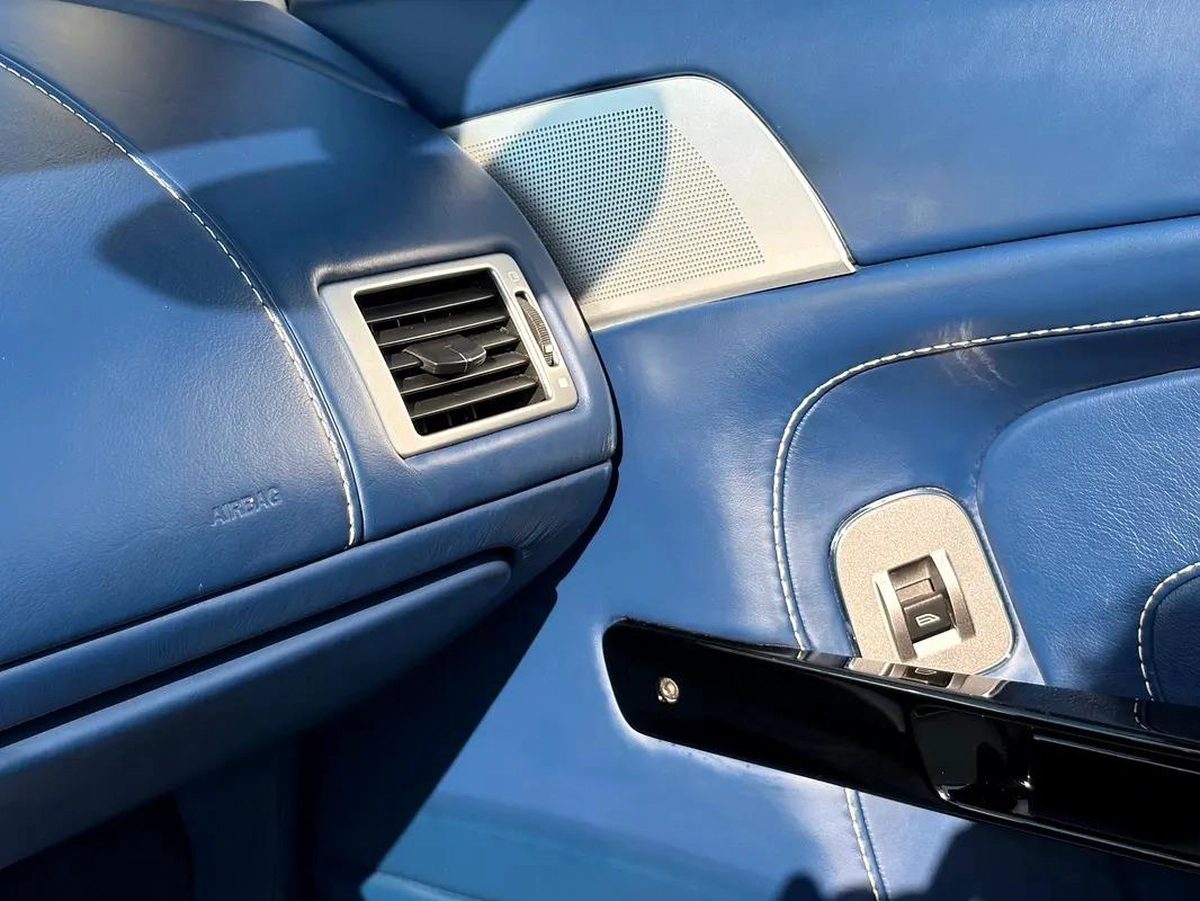 ASTON MARTIN VANTAGE S Cabriolet | 4.7L V8 | 2014 | GCC SPECS-12-12