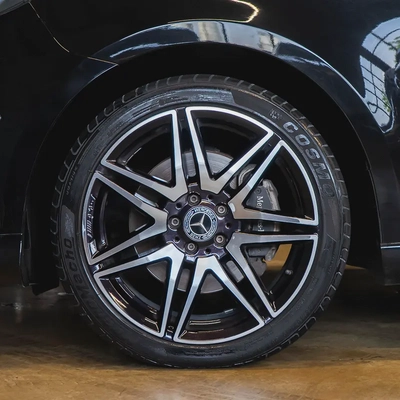 AED 2,682 P.M • 0% Downpayment •  Mercedes-Benz V 250 VIP Design • 1 Year Warranty-5