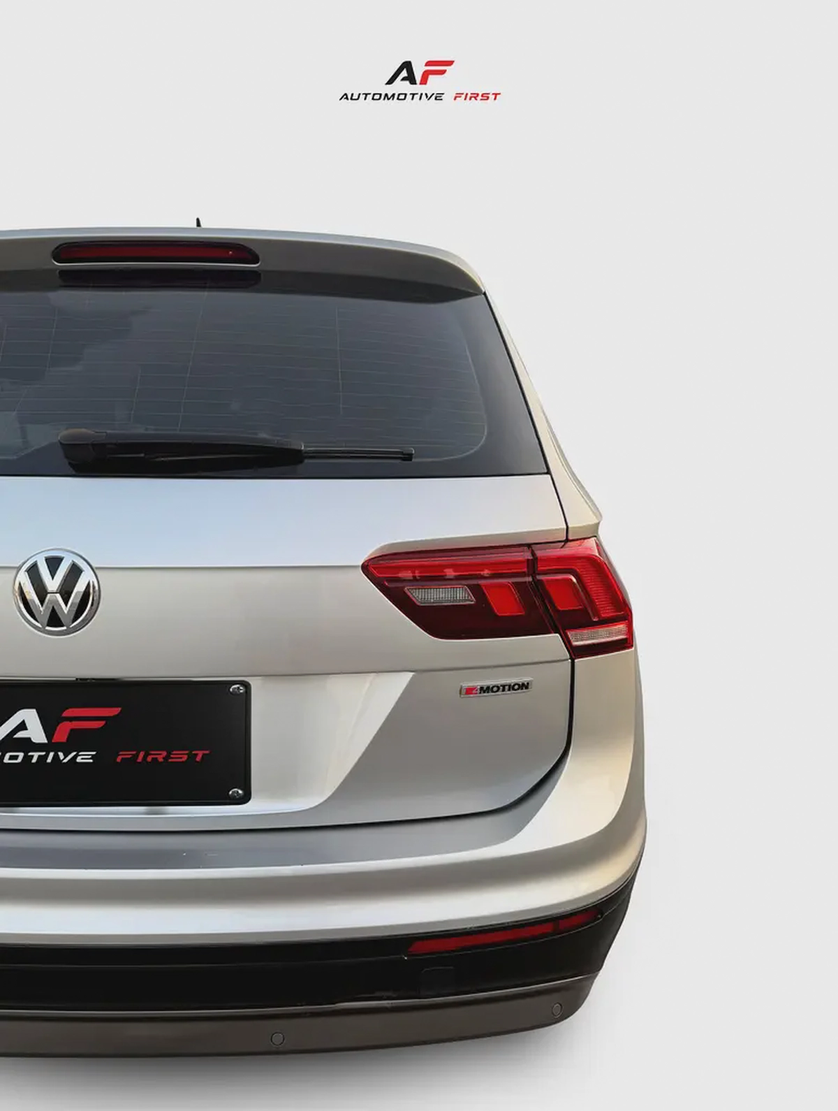 2018 Volkswagen Tiguan SEL 2.0L - Excellent Condition!